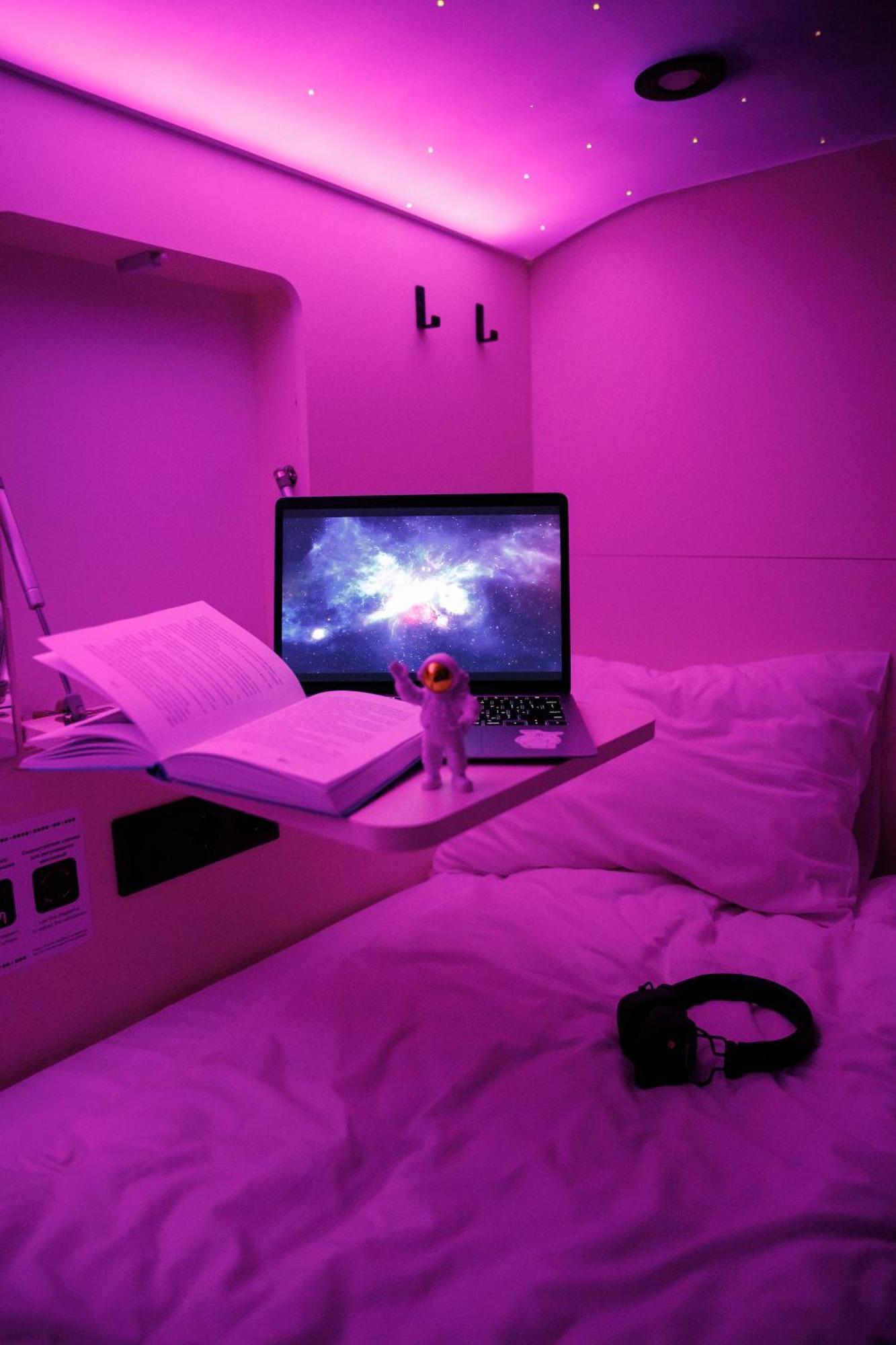 Capsule Hotel Constellation 91 리비프 외부 사진
